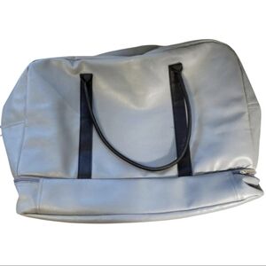 Brylane Weekender Overnight Bag Tote Lightweight Neutral Gray Unisex